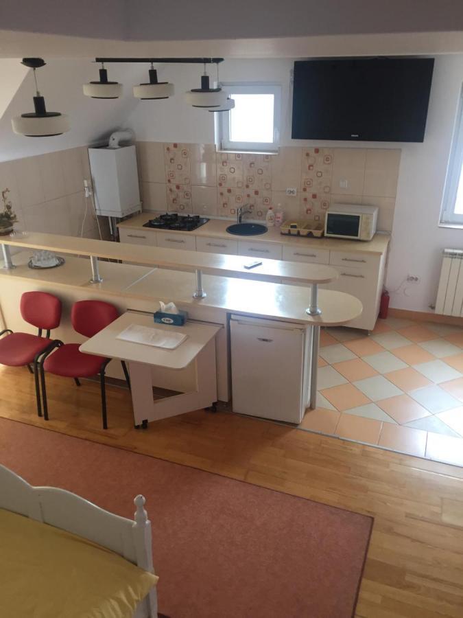Apartamento Casa Flavia Sancraiu de Mures Exterior foto